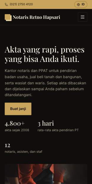 Tampilan template Firma berwibawa di ponsel